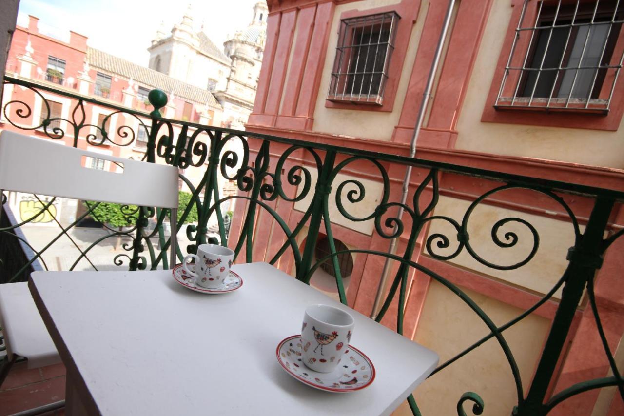 Loft In The Heart Of Sevilla Eksteriør billede