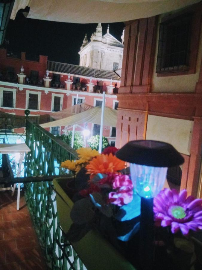 Loft In The Heart Of Sevilla Eksteriør billede